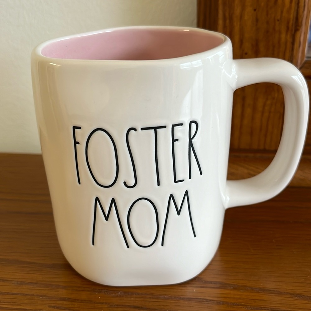 Rae Dunn “foster mom” mug brand new